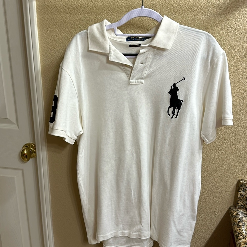 Ralph Lauren polo shirt, great condition
